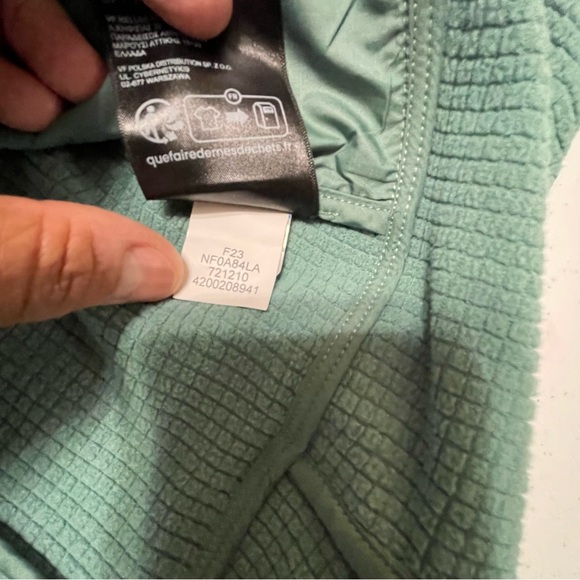 The North Face Men's Winter Warm Pro Vest Size S Slim Fit Color Dark Sage - Picture 13 of 16